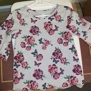 2 shirts 2 leggings